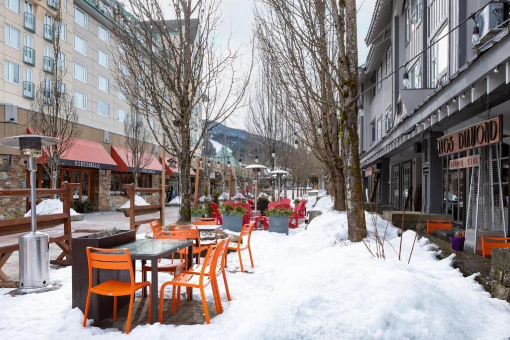 Prime Location, Ski In/Out Whistler Condo מראה חיצוני תמונה